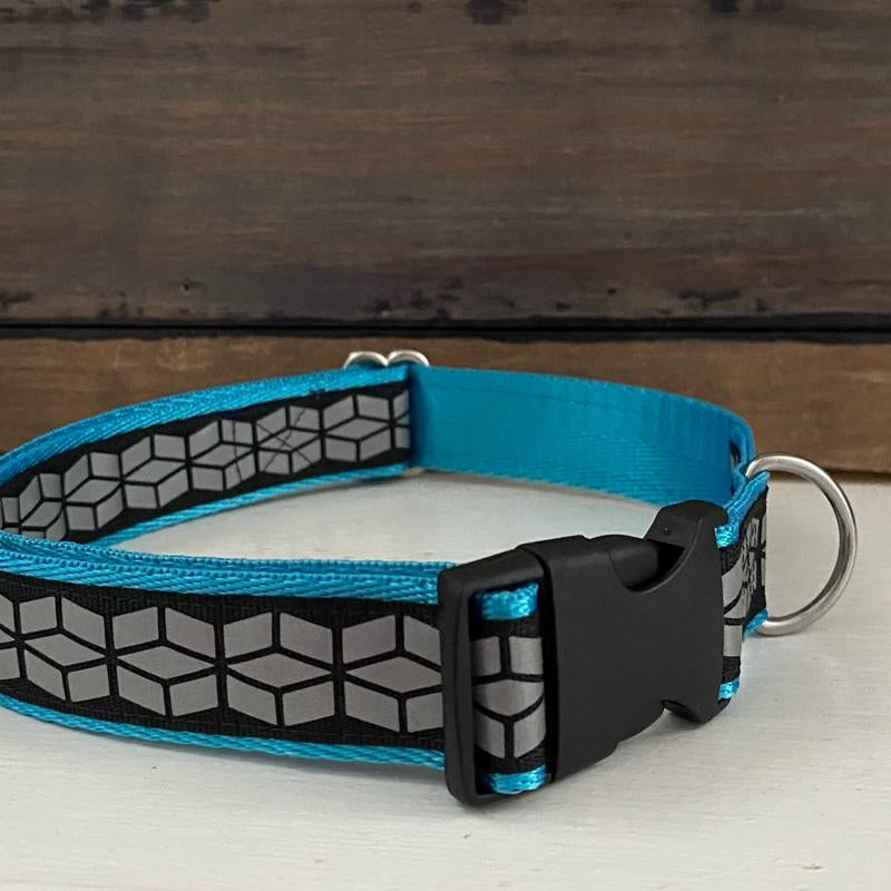 Bright Reflective Nylon Dog Collar